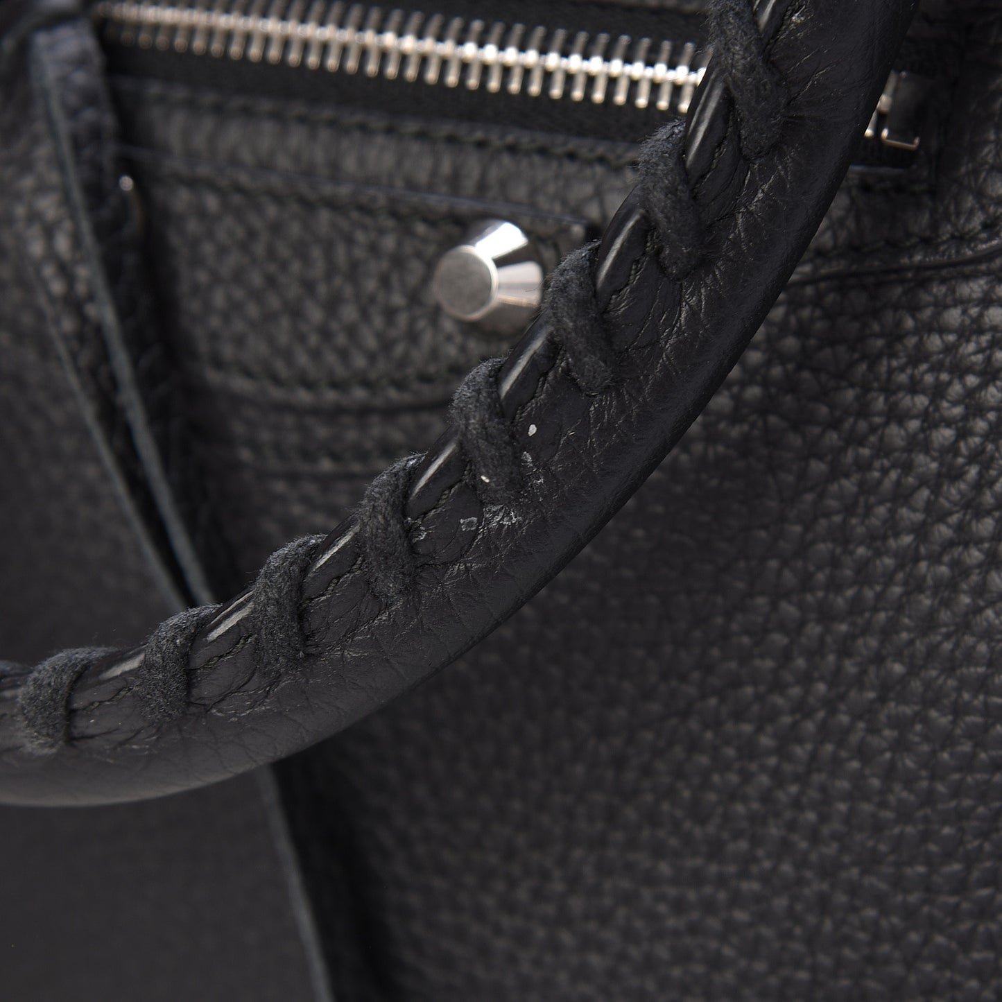 Vibrato Calfskin Classic Silver Hardware S City Black