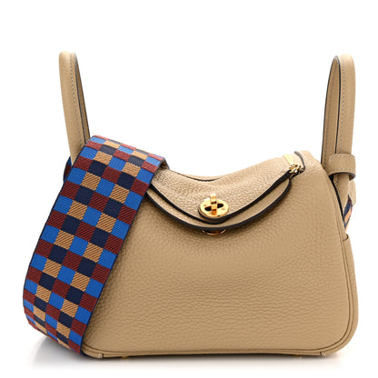 Hermes Taurillon Clemence Maxi Quadrille Mini Lindy 20 Trench Bleu Billard Biscuit 1 of 11