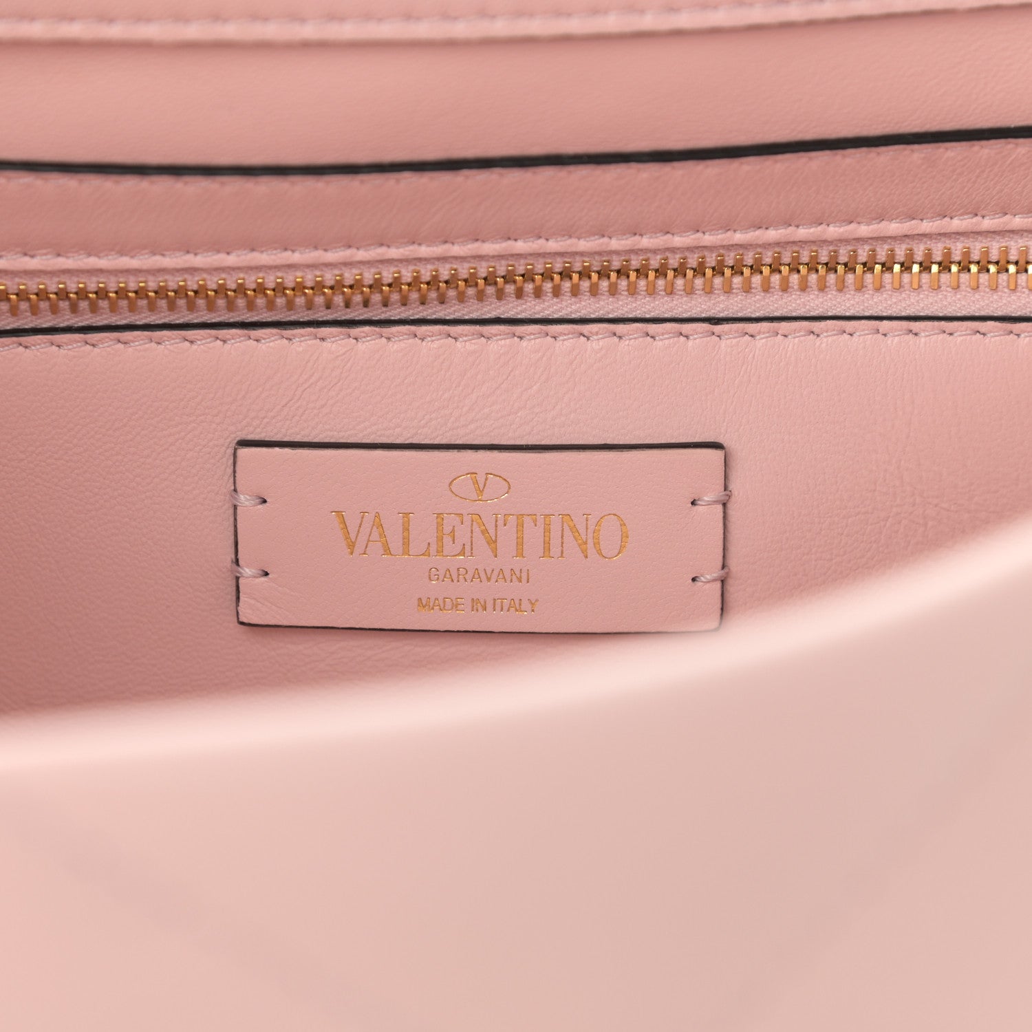 Valentino Garavani Nappa Enamel Large Roman Stud Shoulder Bag Rose Quartz 6 of 7