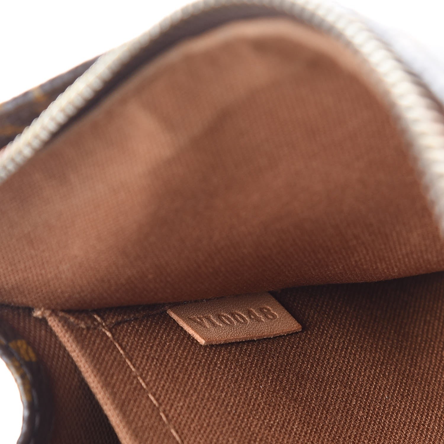 Louis Vuitton Monogram Popincourt 7 of 18