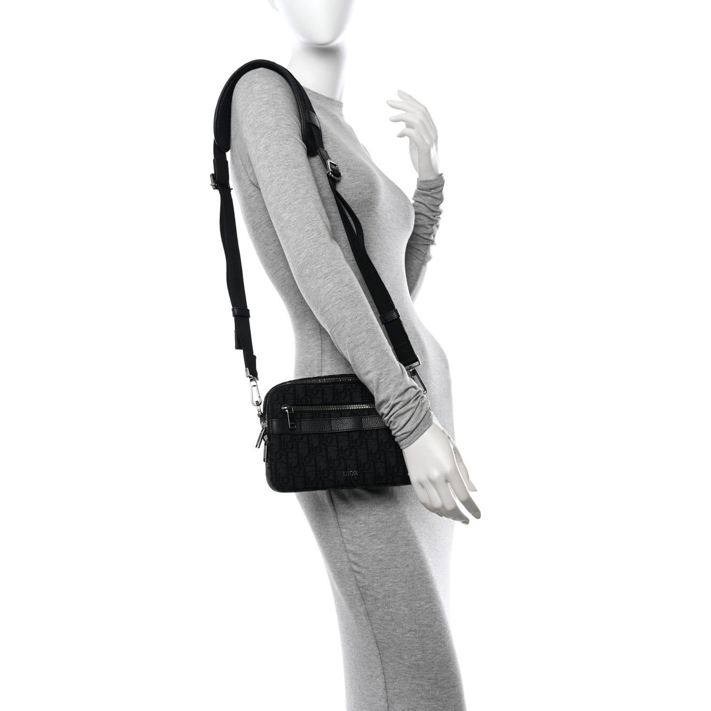 HOMME Oblique Safari Messenger Black