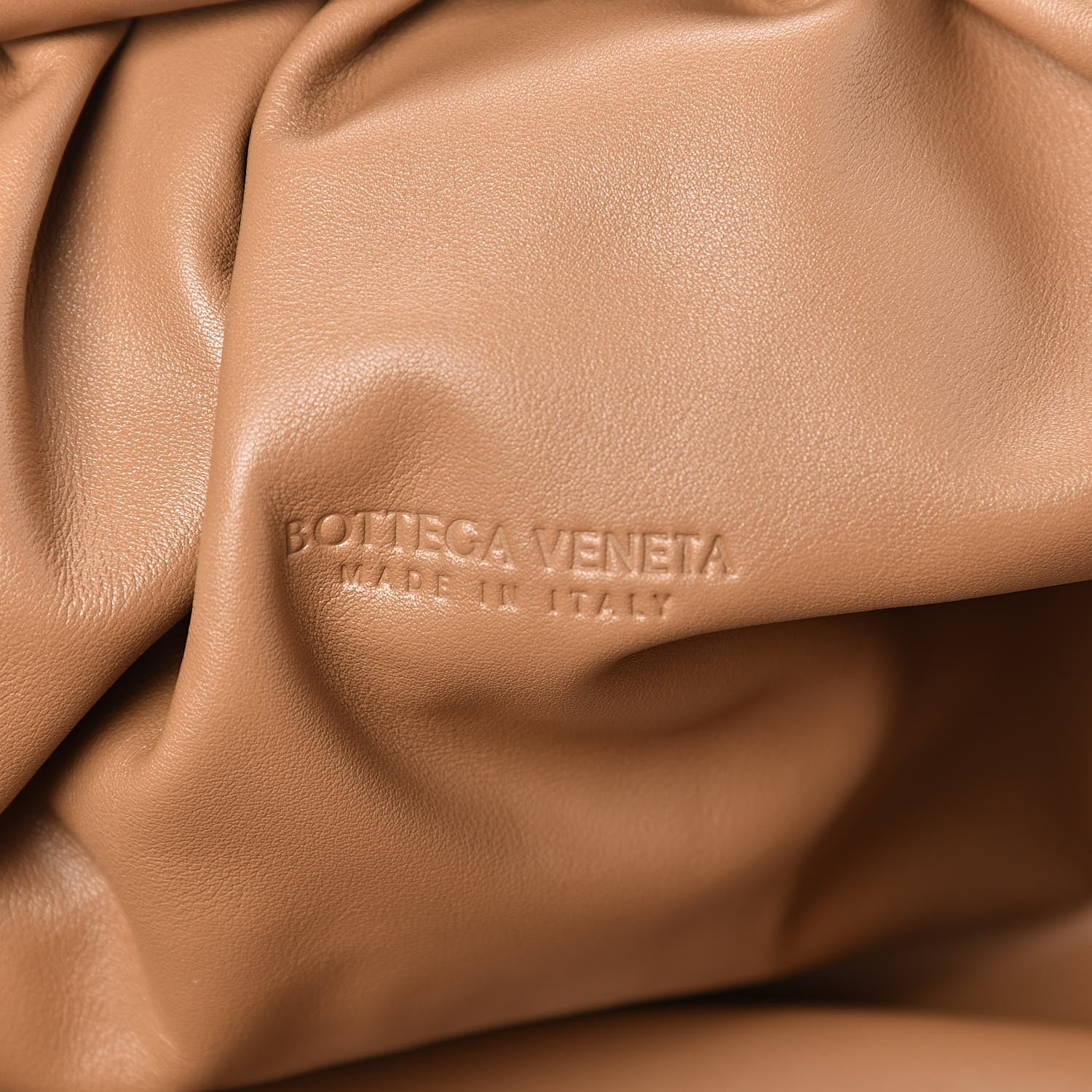 Bottega Veneta Smooth Butter Calf The Pouch Oversized Clutch Cammello 6 of 7