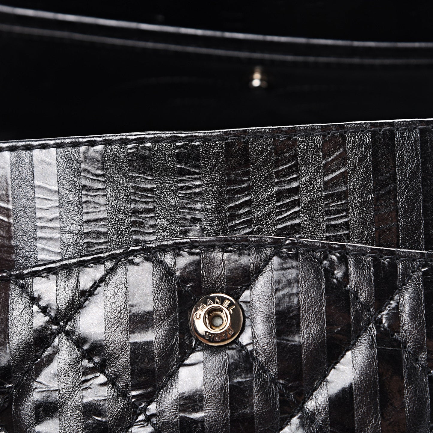 Metallic Calfskin Striped 2.55 Reissue 226 Flap Black