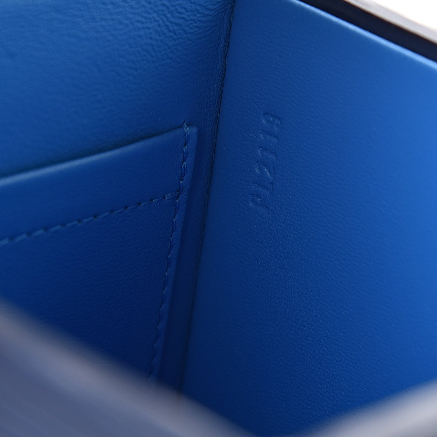Epi Bleecker Box Indigo Coquelicot