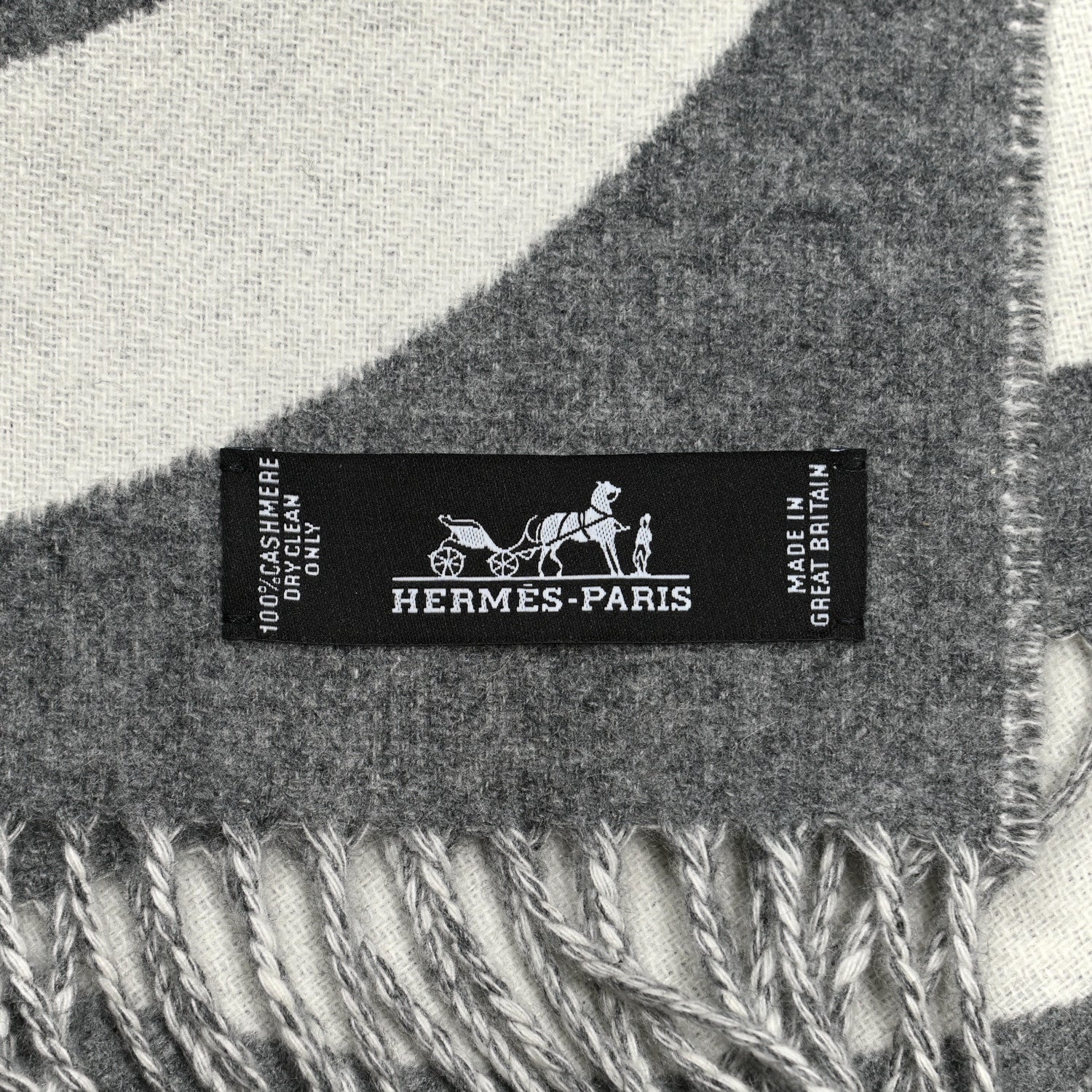 Hermes Cashmere Casaque Charms Muffler Gris Flanelle Ivoire 3 of 4