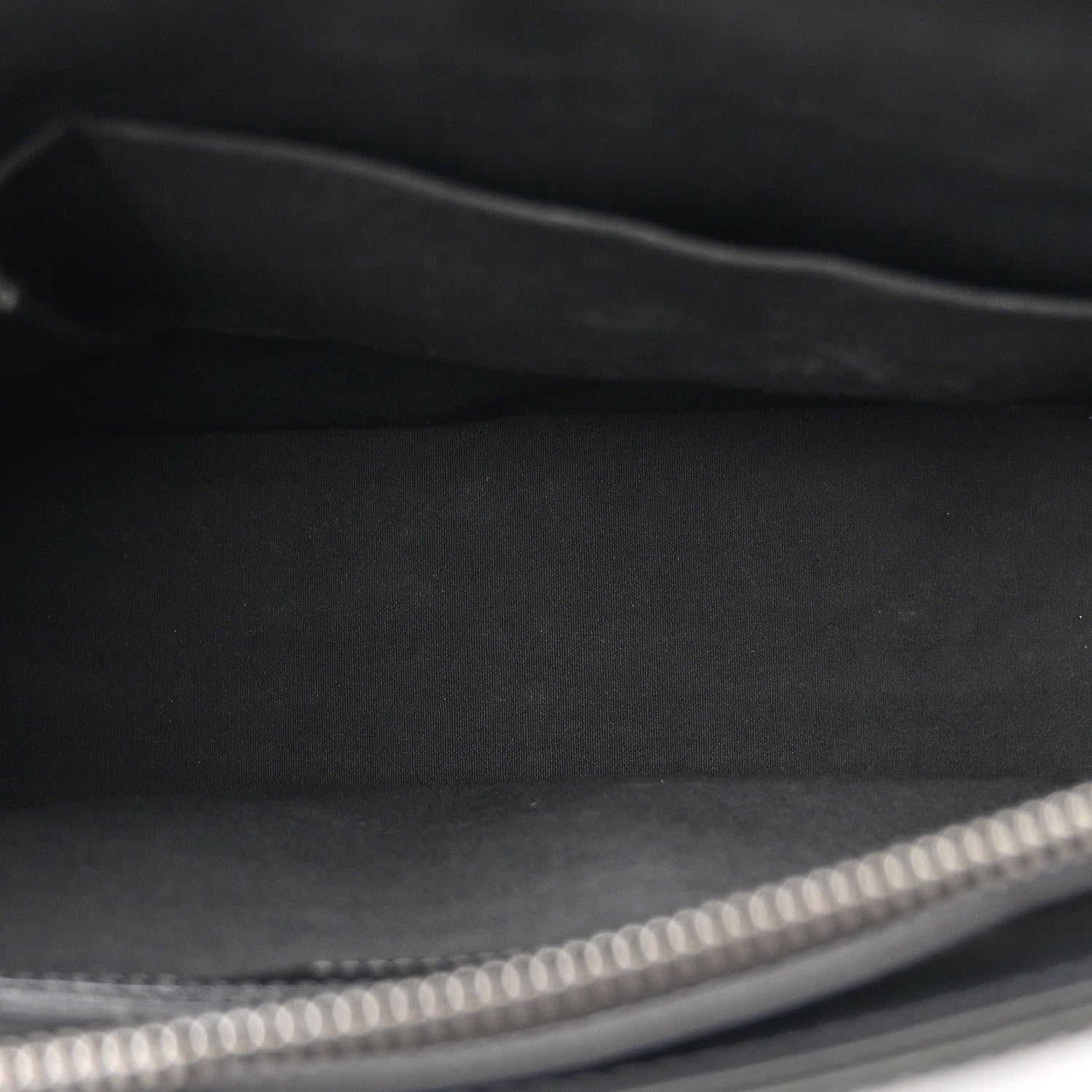 Louis Vuitton Mat Monogram Willwood Black 5 of 12