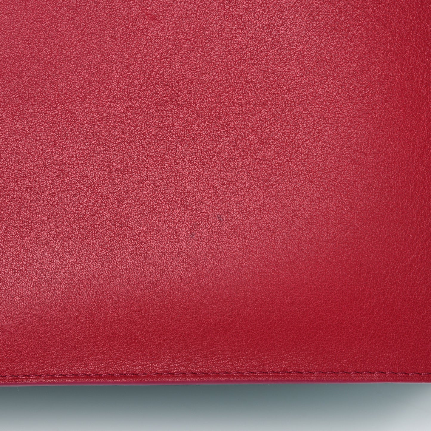 Supple Calfskin Madame PM Chaine Bag Framboise