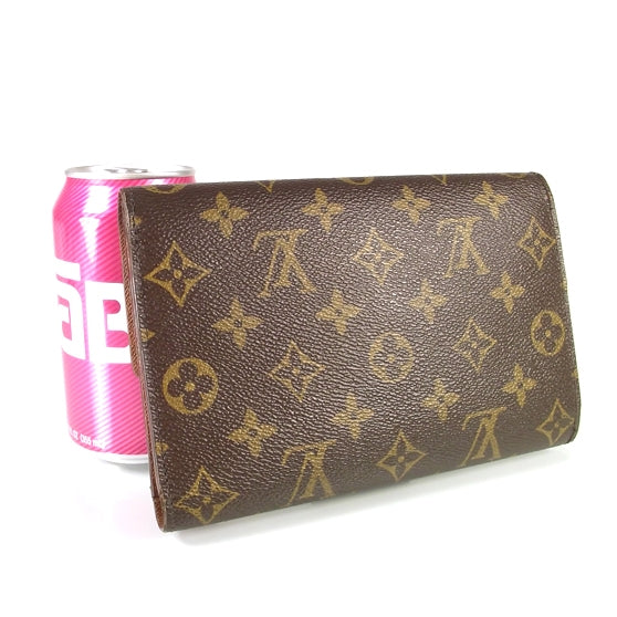 Louis Vuitton Monogram Passport Wallet 2 of 8
