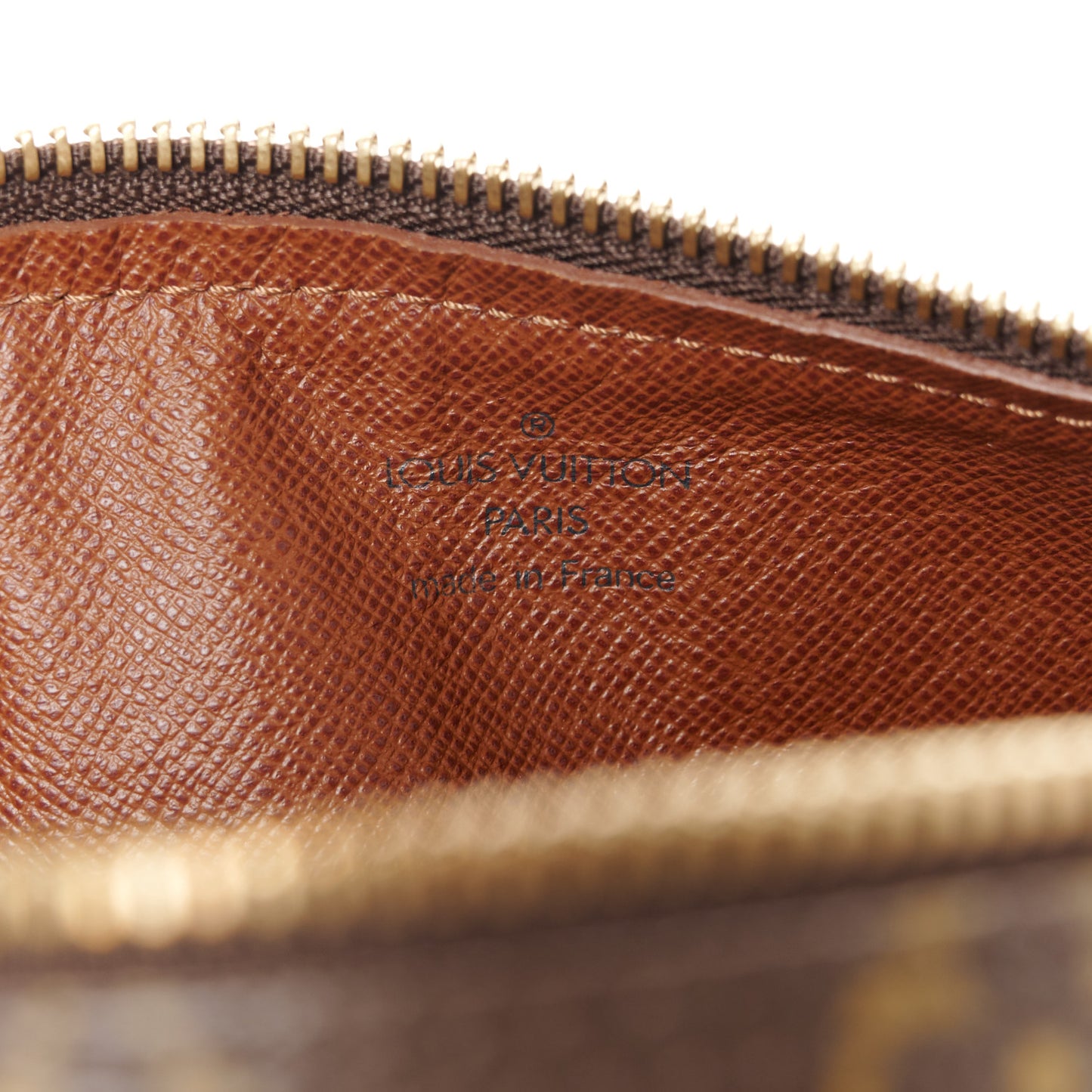 Monogram Papillon 26
