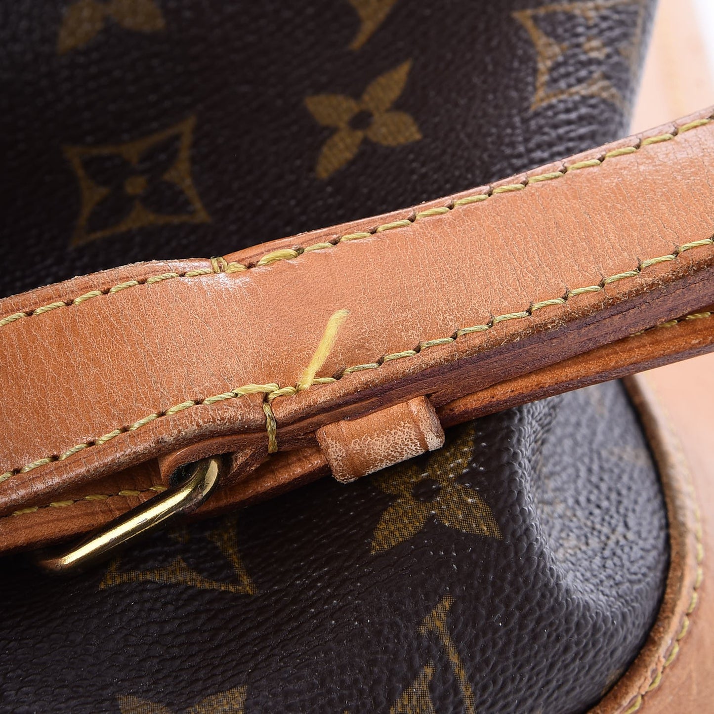 Monogram Noe