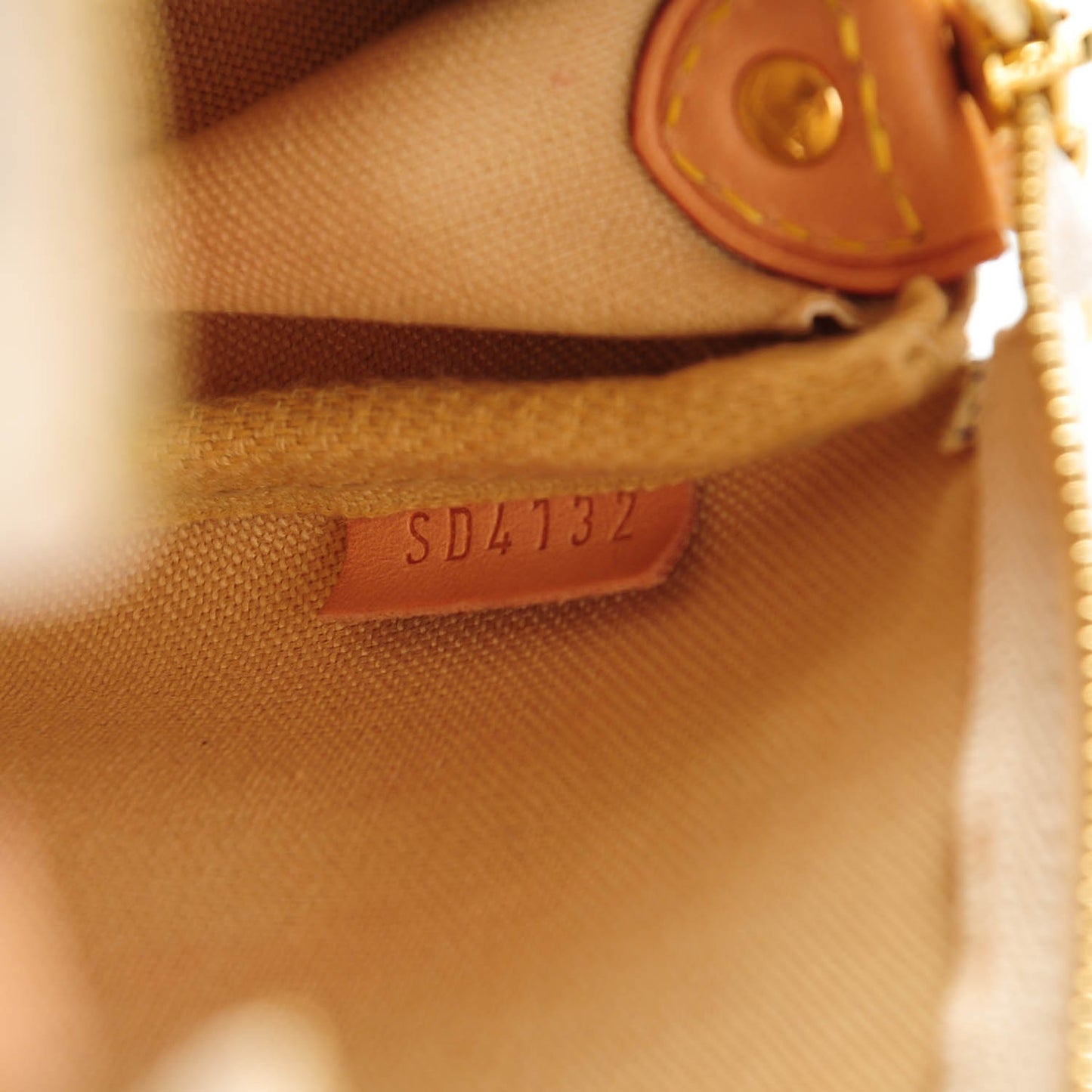 Damier Azur Eva Clutch