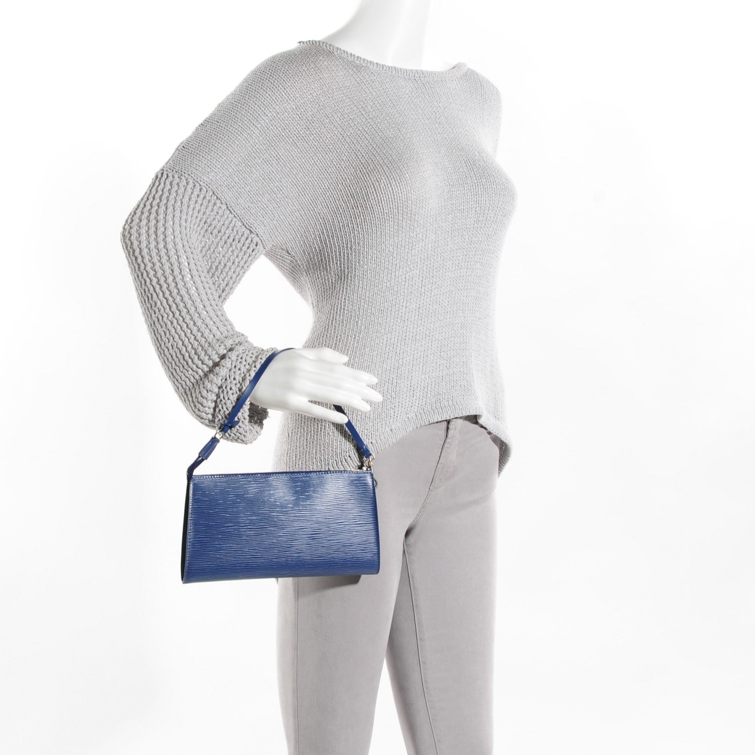 Louis Vuitton Epi Pochette Accessories 24 Myrtille 2 of 7