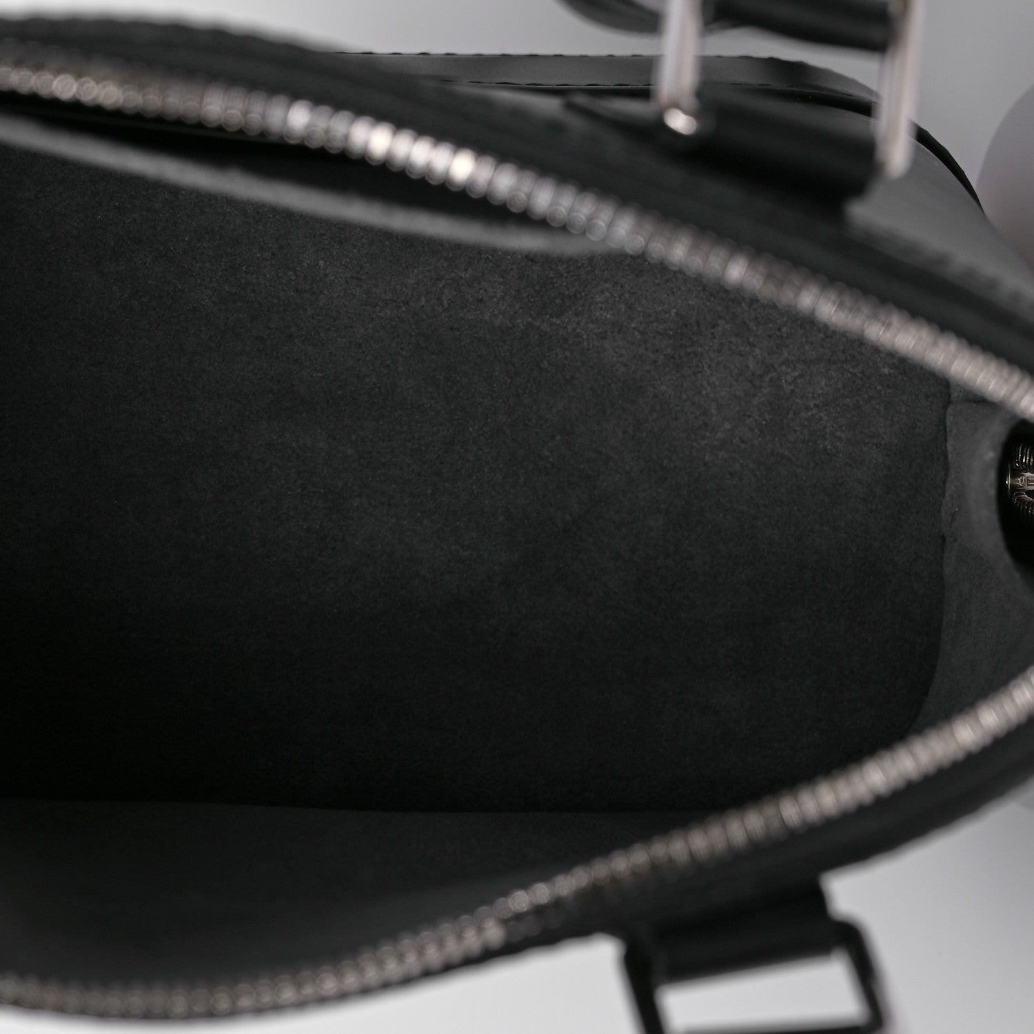 Louis Vuitton Epi Alma BB Black 5 of 9