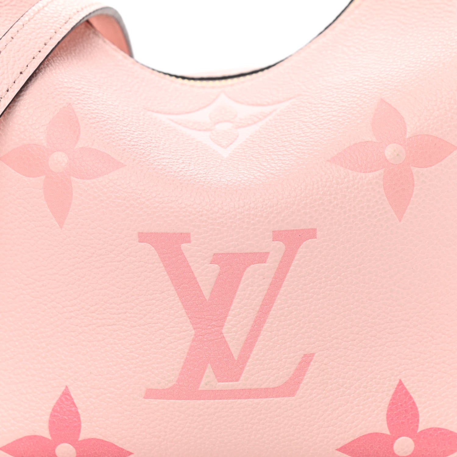 Louis Vuitton Empreinte Monogram Giant By The Pool Marshmallow Hobo PM Bouton De Rose 8 of 10