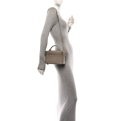 Louis Vuitton Empreinte Monogram Giant Vanity PM Tourterelle 2 of 9