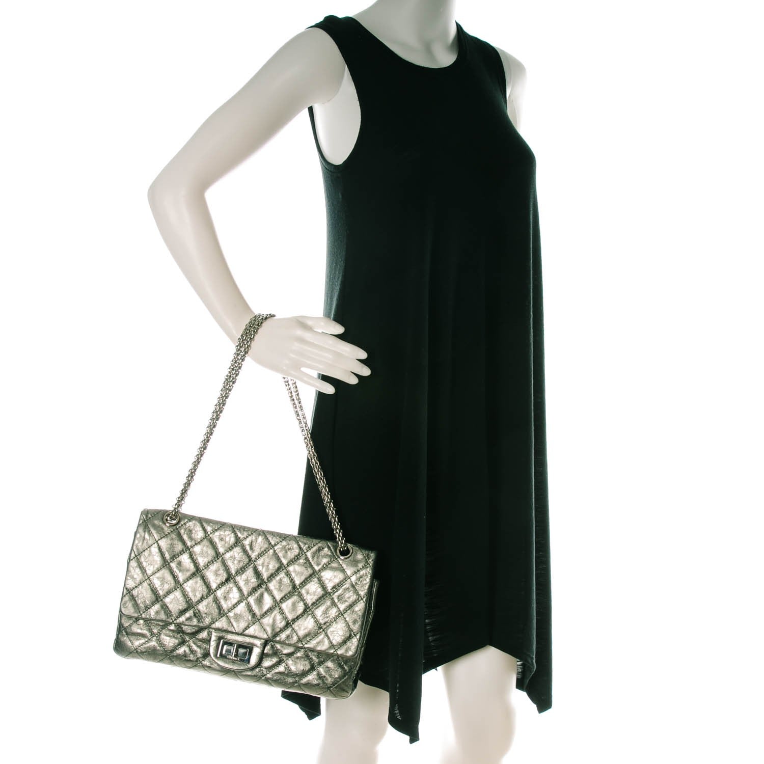 Chanel Metallic Aged Calfskin 2.55 Reissue 227 Flap Green 2 of 8