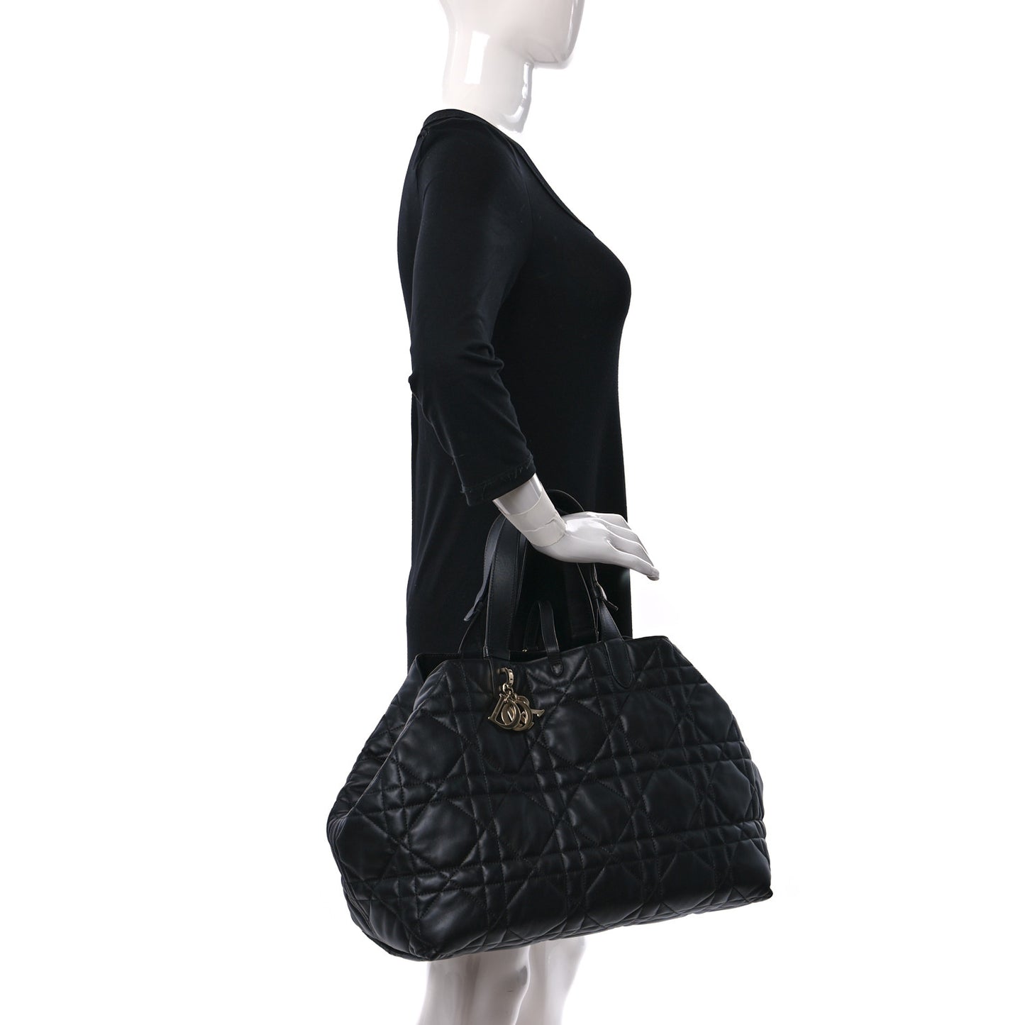 Calfskin Macrocannage Large Toujours Black