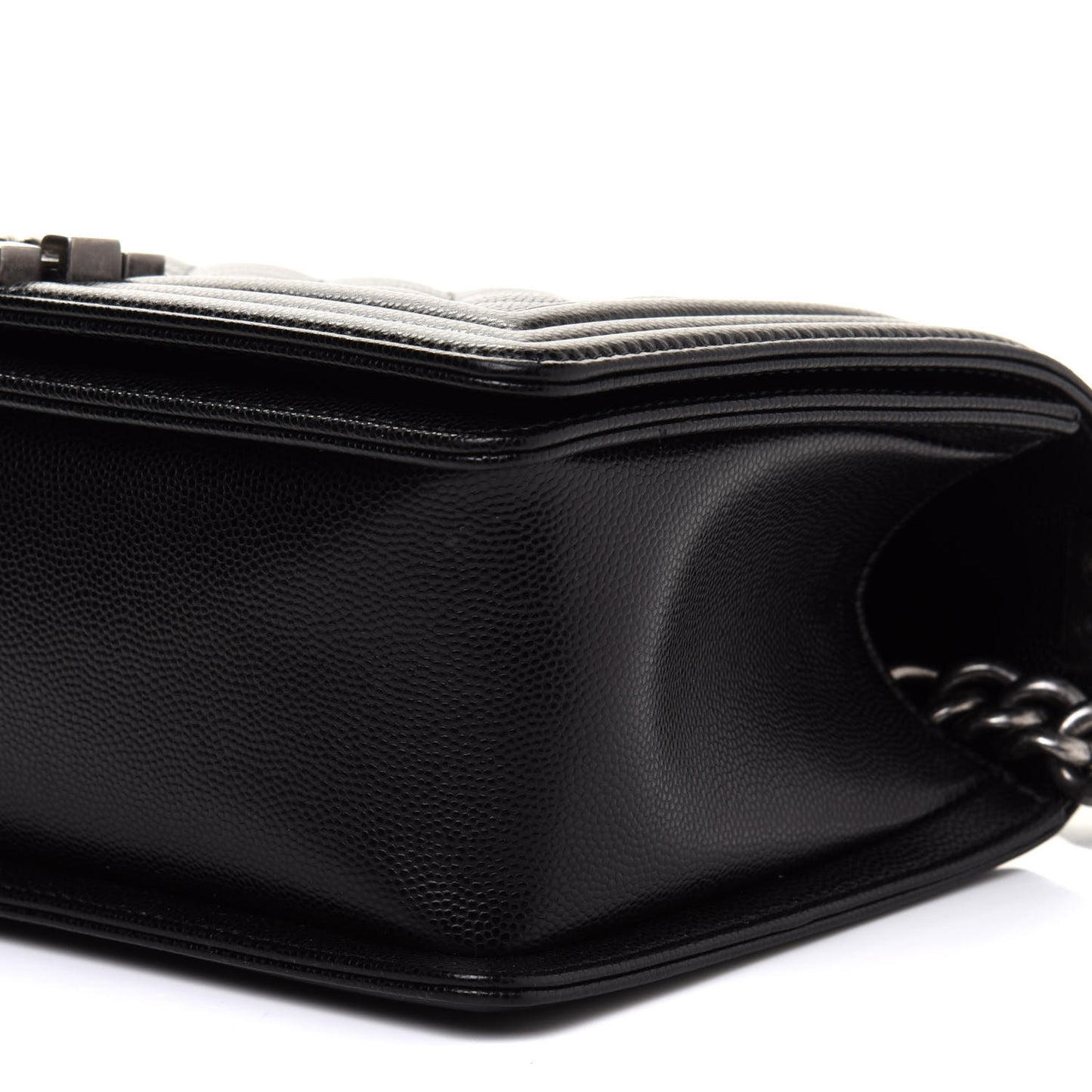 Caviar Quilted Medium Boy Flap Black