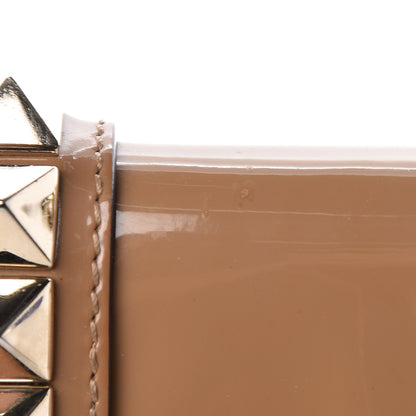 Valentino Garavani Patent Medium Glam Lock Rockstud Flap Poudre 10 of 17