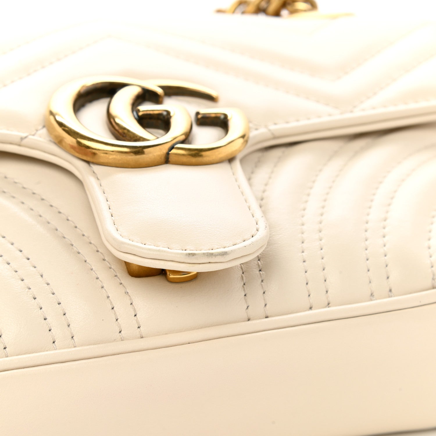 Gucci Calfskin Matelasse Mini GG Marmont Shoulder Bag White 11 of 11