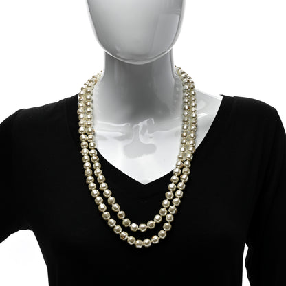 Gucci Pearl Ribbon Feline Strand Necklace 2 of 5