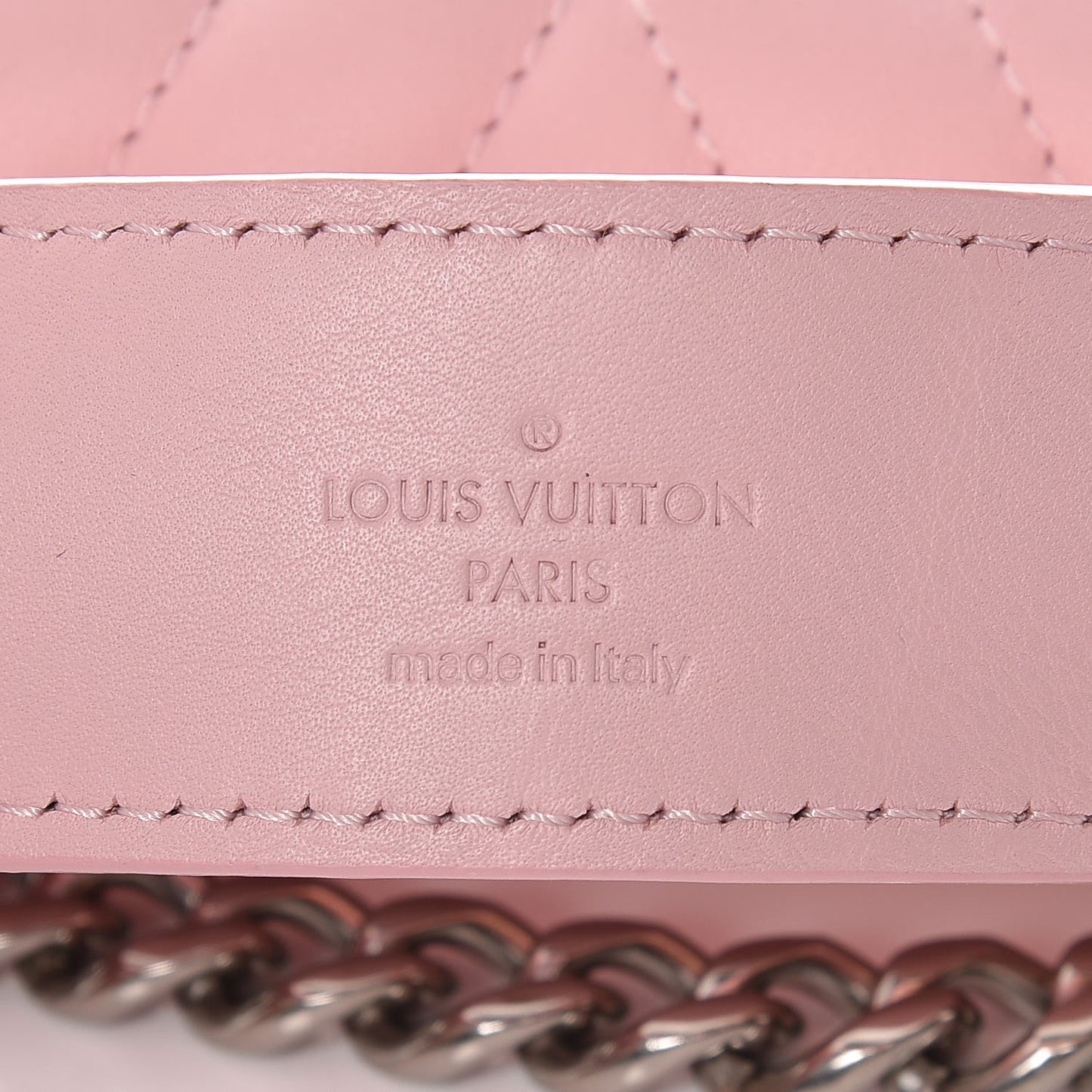 Calfskin New Wave Chain PM Smoothie Pink