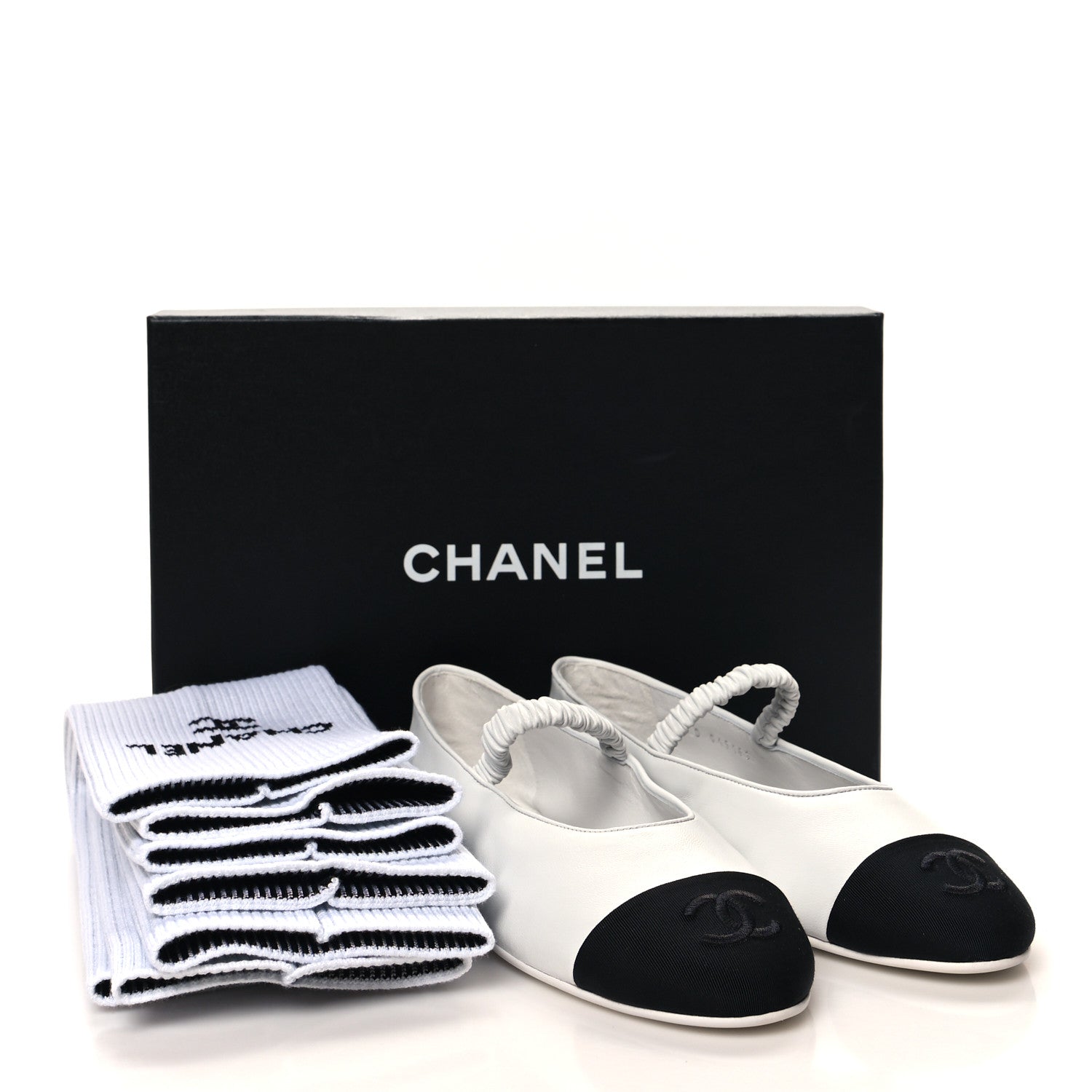 Chanel Lambskin Knit Grosgrain Cap Toe CC Ballerina Flats With Leg Warmers 37 White Black 10 of 10