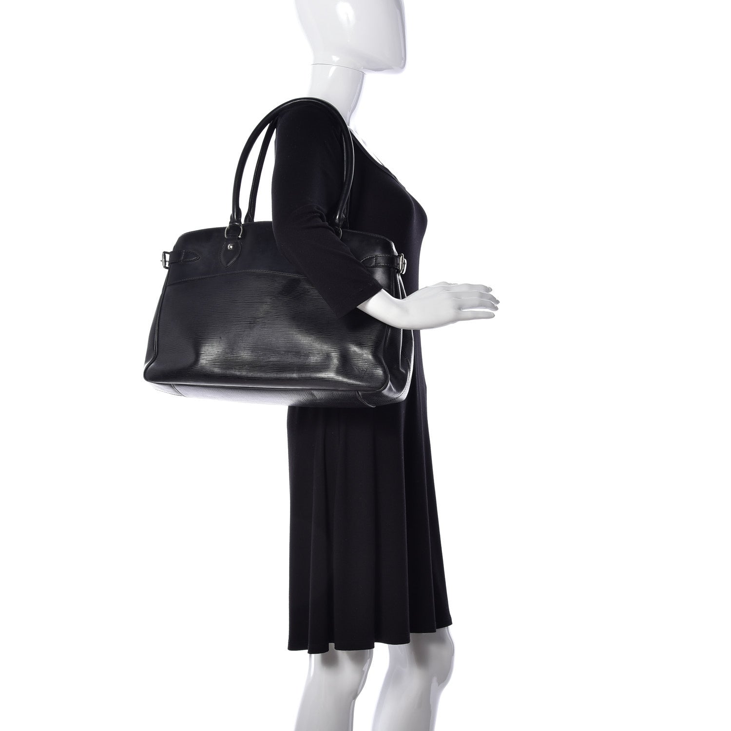 Louis Vuitton Epi Passy GM Black 3 of 15