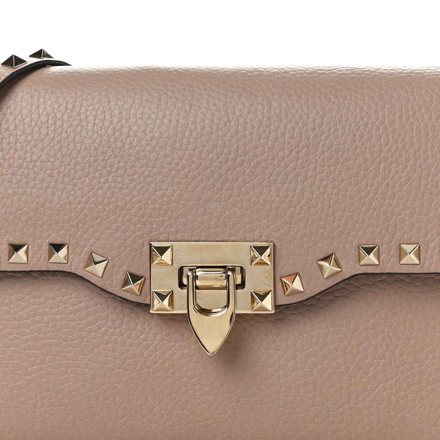 Pebbled Calfskin Medium Rockstud Flip Lock Crossbody Bag Poudre