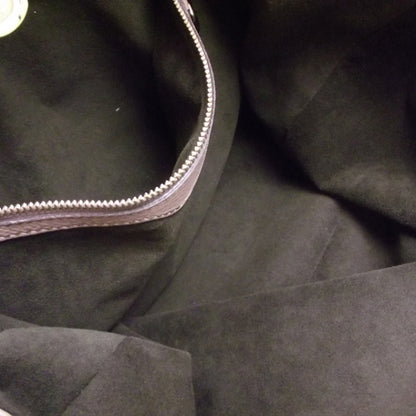 Louis Vuitton Mahina L Poudre 6 of 10