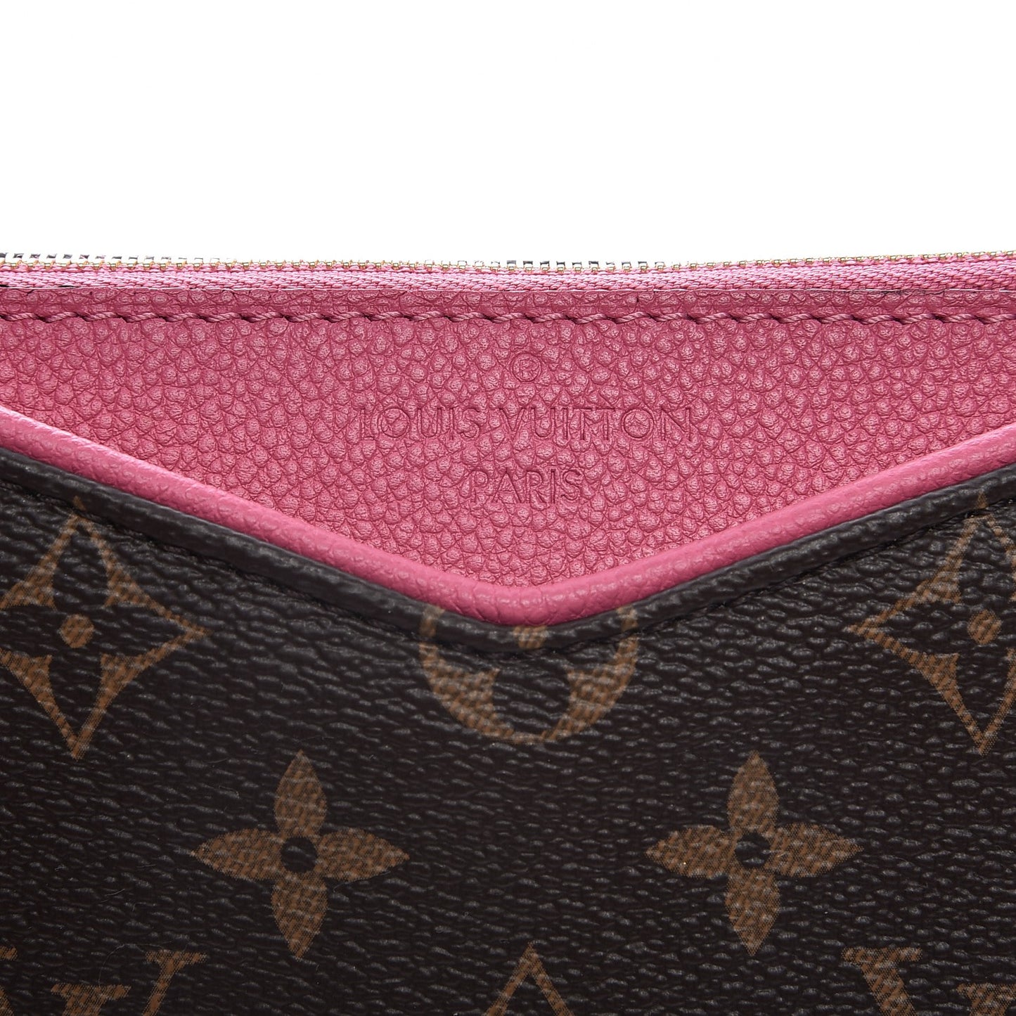 Monogram Pallas Clutch Rose Fizzy