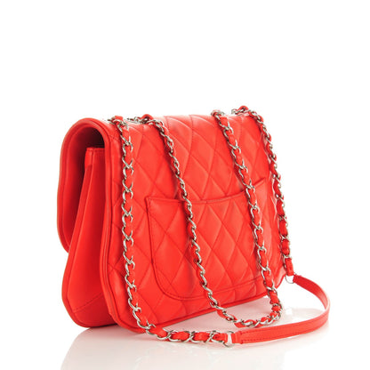 Chanel Lambskin Quilted Pagode Piping Flap Red 3 of 10