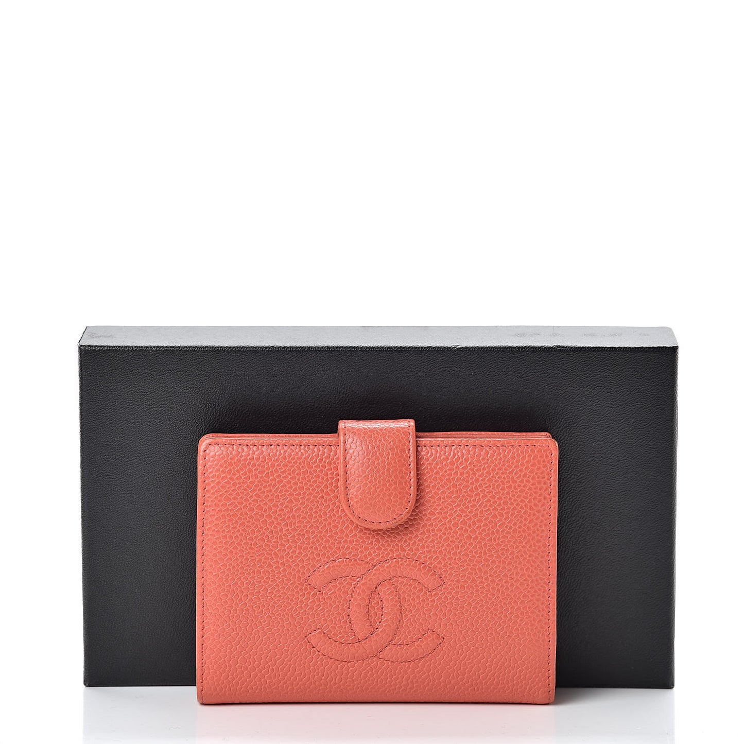 Caviar Timeless CC Zipped Pocket Wallet Light Red