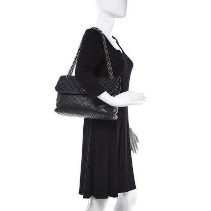 Chanel Calfskin Quilted In The Business Flap Bag Black 2 of 14