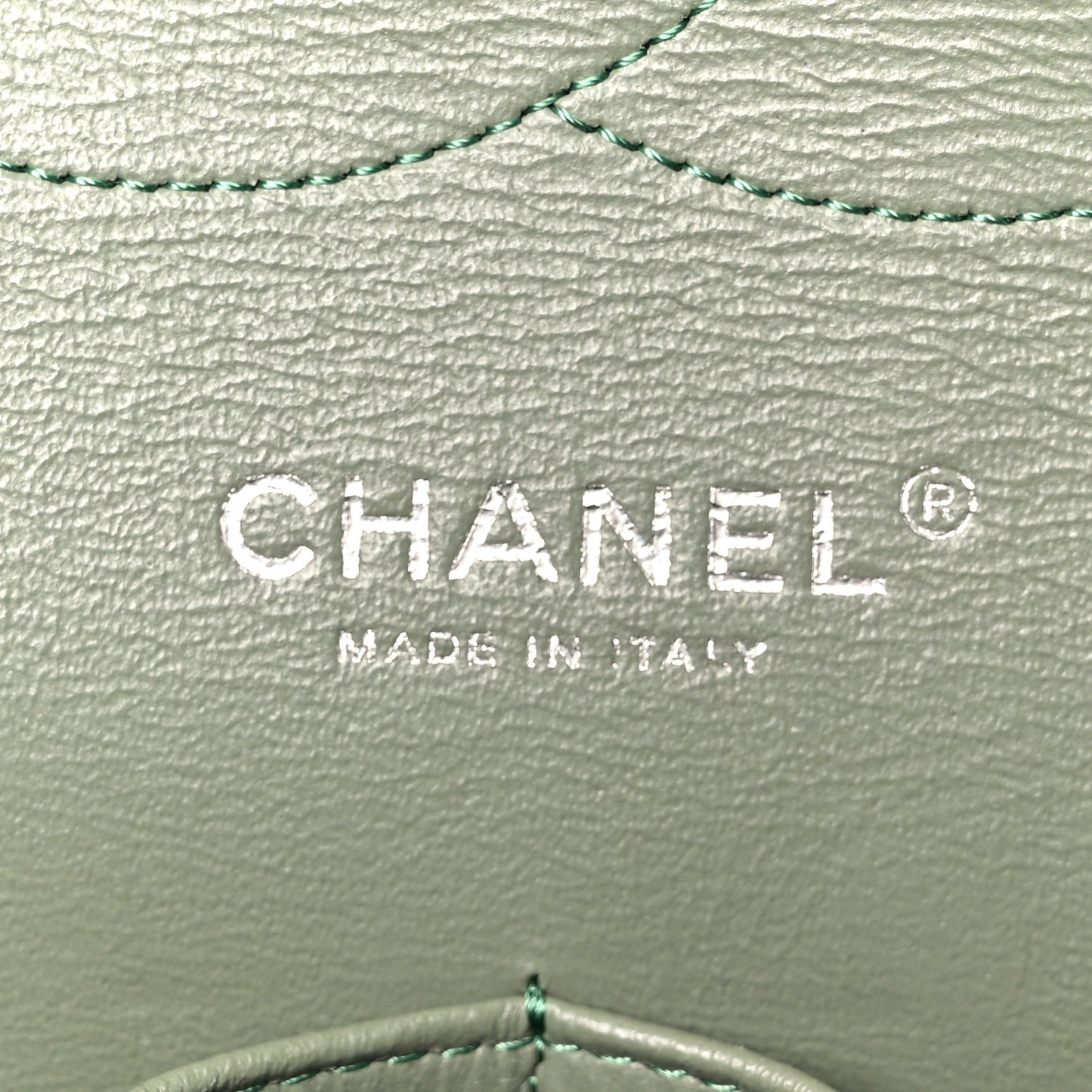 Caviar Chevron Quilted Jumbo Double Flap Green