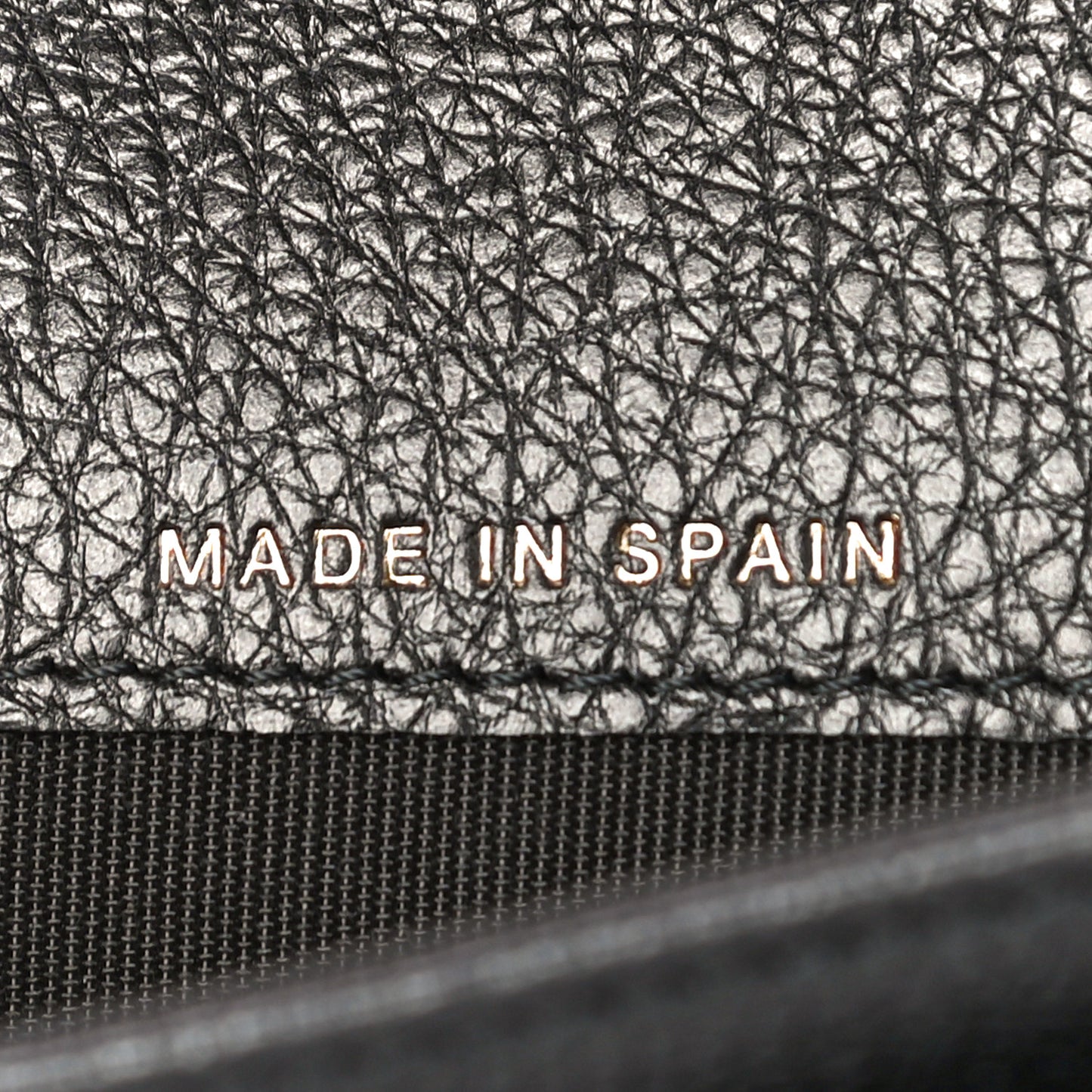Metallic Calfskin Quilted Reissue Flap Card Holder Charcoal