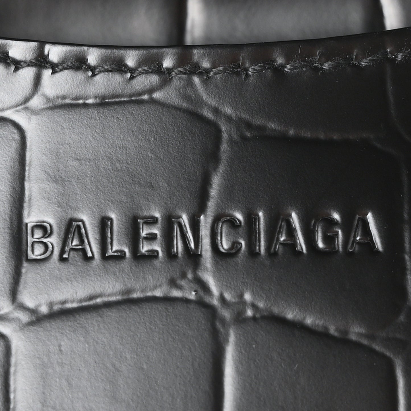 Semi Shiny Calfskin Crocodile Embossed Neo Classic Black Hardware City Black