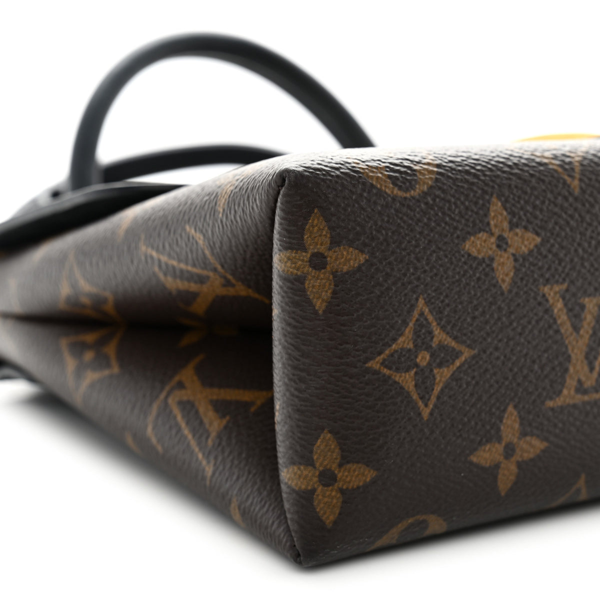Monogram Locky BB Black