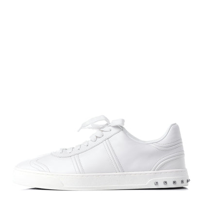 Valentino Garavani Calfskin Mens Flycrew Sneakers 41 White 1 of 12