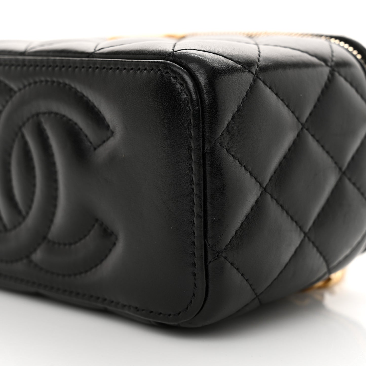 Lambskin Quilted Small Pillow Crush Vanity Case With Chain Black