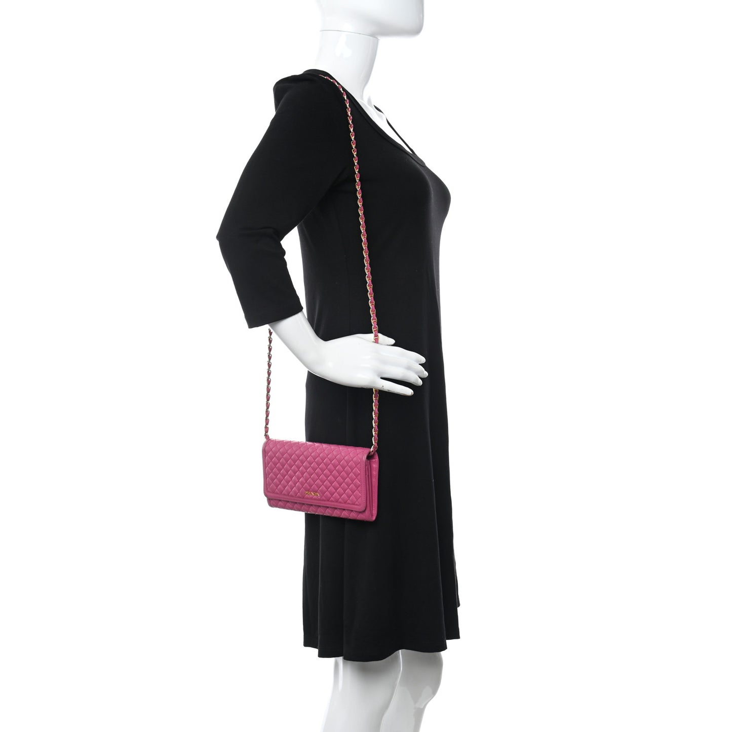 Soft Calfskin Quilted Chain Wallet Fuxia