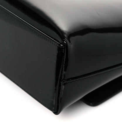 Saint Laurent Patent Le 90 Shoulder Bag Black 12 of 18