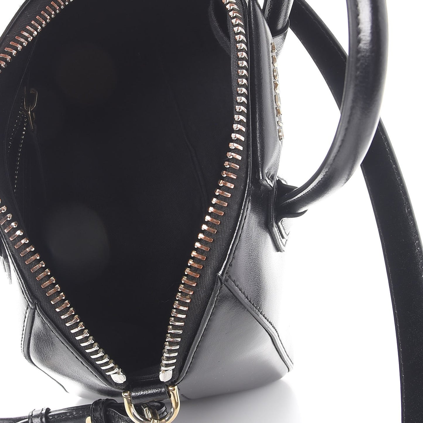 Shiny Lord Calfskin Mini Antigona Black