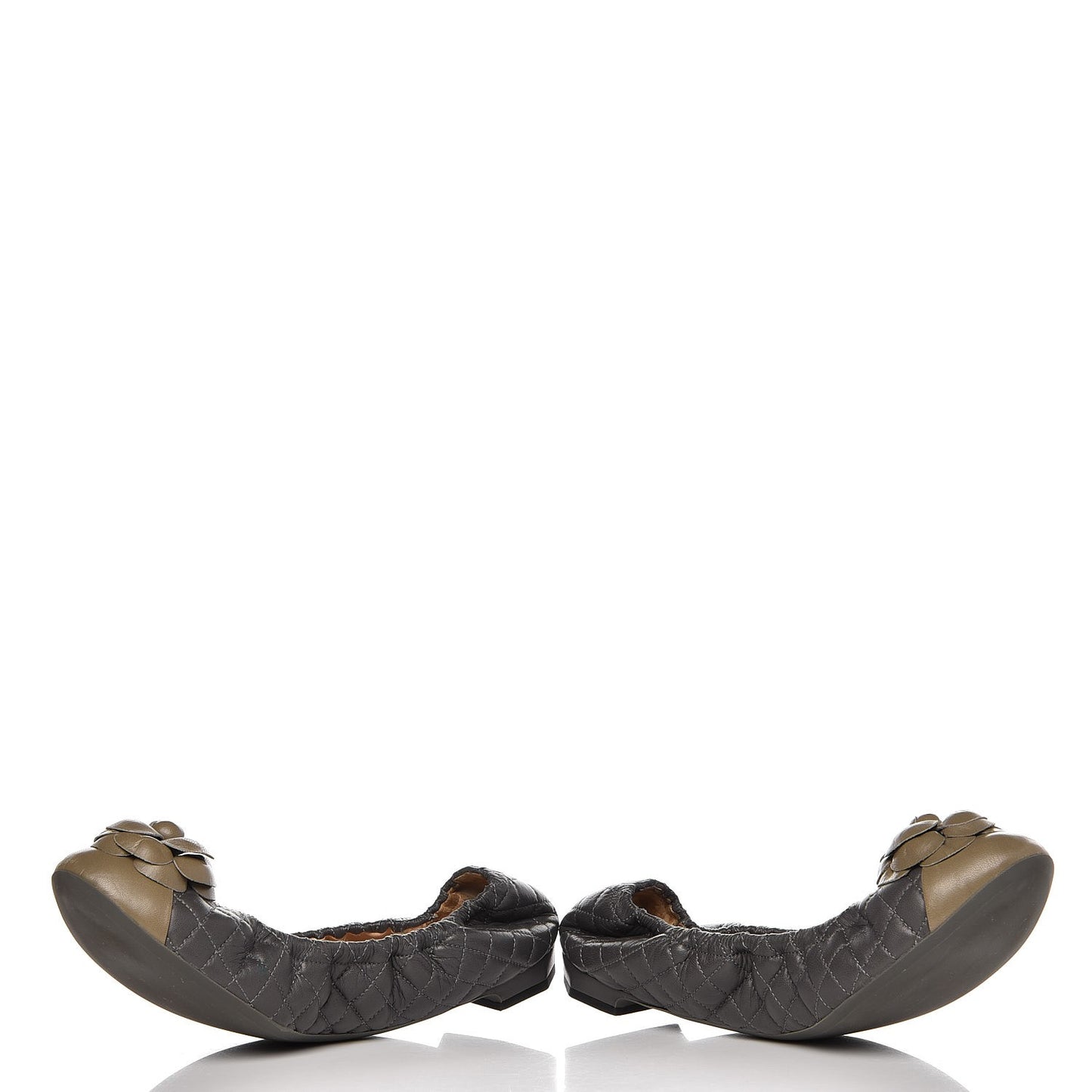 Lambskin Quilted Camellia Cap Toe Ballerina Flats 41 Grey Green