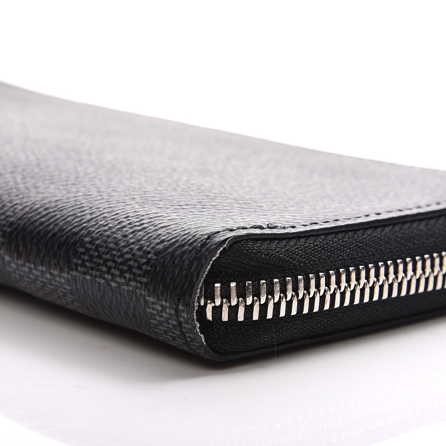 Louis Vuitton Damier Graphite Vasco Wallet 5 of 5