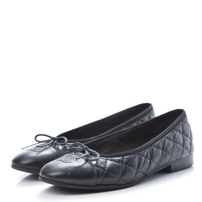 Chanel Aged Calfskin Quilted CC Cap Toe Ballerina Flats 37.5 Black 3 of 13