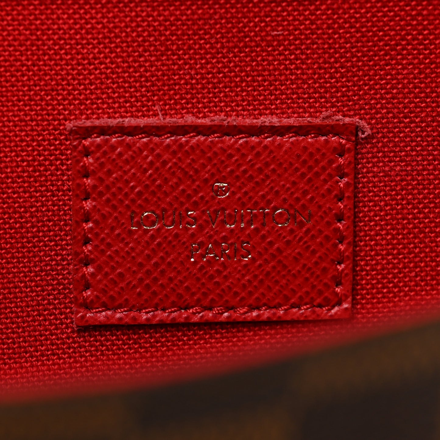 Damier Ebene Pochette Felicie Chain Wallet