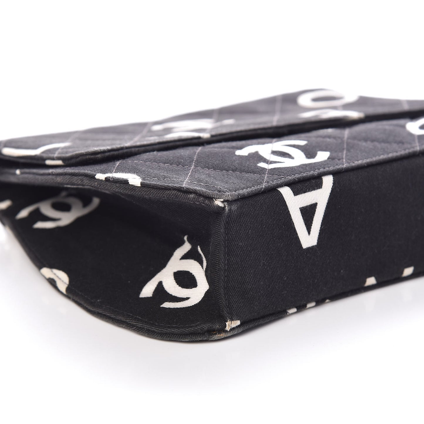 Canvas Quilted Coco ID Chain Bag Black