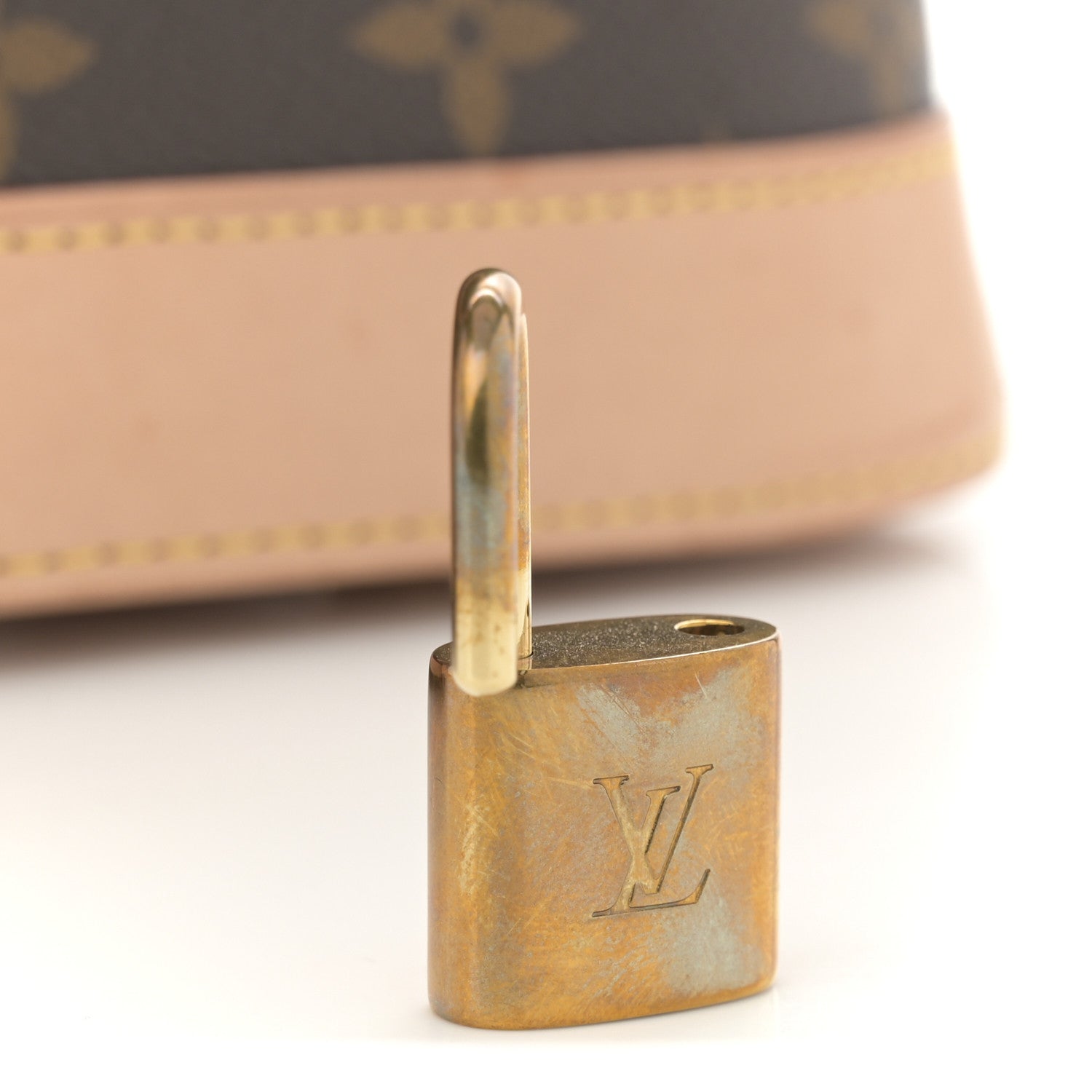 Louis Vuitton Monogram Alma BB 11 of 12