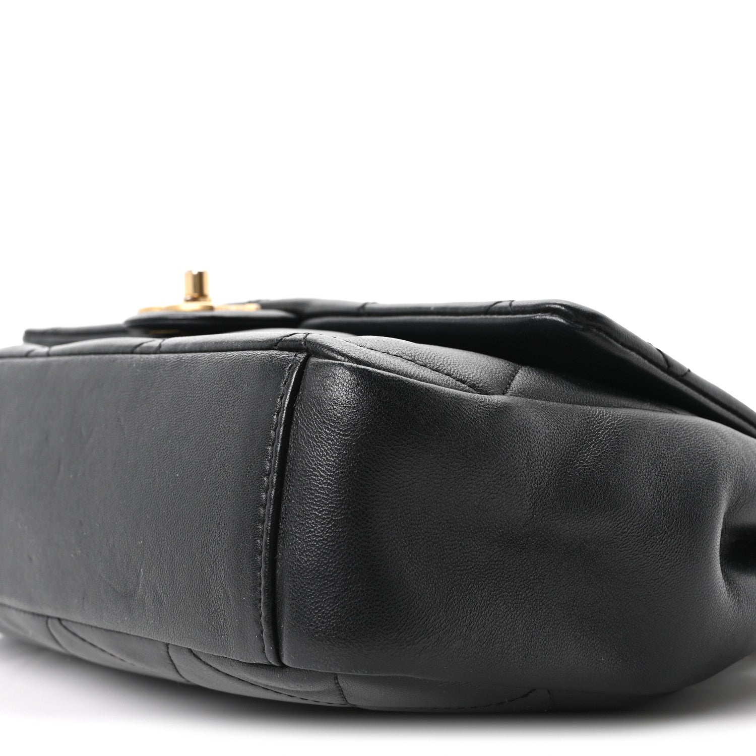 CHANEL ヴィンテージ リアルレザーラップスカート　BLACK/38 Chanel Lambskin A Real Catch Flap Bag Black 1874167 – FASHIONPHILE